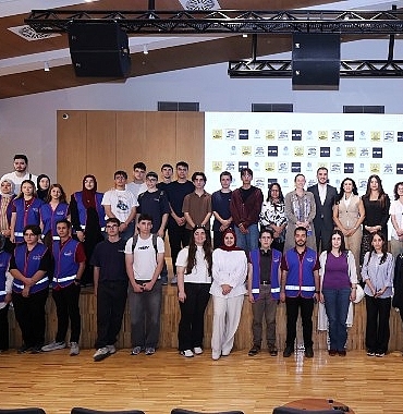 COP31 Başkanlığı Gençlik İklim Şampiyonu Higgins, Büyükşehir’in Ev Sahipliğinde Konyalı Gençlerle Buluştu