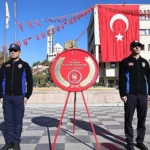 cumhuriyet-bayrami-kutlamalari-celenk-sunma-ile-basladi.jpg
