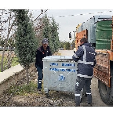 cumrada-temizlik-seferberligi-2-bin-176-yeni-konteyner-hizmete-sunuldu.jpg