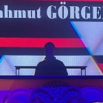 dans-etmeyen-kalmadi-mahmut-gorgen-butterfly-partyyi-ucurdu.jpg