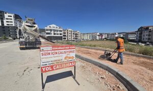 demirtasa-yeni-kaldirim-ve-bisiklet-yollari-7qWsTeRS.jpg