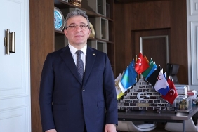 deu-rektoru-prof-dr-bayram-yilmazdan-30-agustos-zafer-bayrami-mesaji.jpg