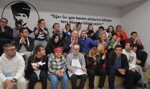 devletin-sicak-elini-ailelere-hissettirmek-zorundayiz-yFT5DwkS.jpg