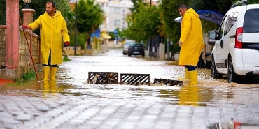 didim-belediyesi-ekiplerinden-yagis-sonrasi-aninda-mudahale.jpg
