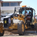 didim-belediyesinden-efeler-mahallesinde-yol-calismasi.jpg