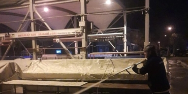 didimde-semt-pazarlarinda-temizlik-ve-yikama-calismalari-devam-ediyor.jpg