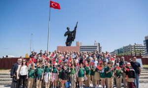 direnisin-simgesi-hasan-tahsin-unutulmadi-cEA6SB2A.jpg