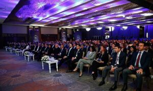 dunya-liderleri-uludag-ekonomi-zirvesinde-uludag-ekonomi-zirvesinin-acilis-konusmasini-hazine-ve-maliye-bakani-gPGlgxCQ.jpg