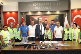 edremit-belediyesinde-bayram-coskusu.jpg
