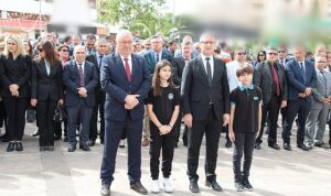 edremitte-23-nisan-torenlerle-kutlandi-alRB5GU3.jpg