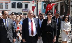 edremitte-mehmet-ertas-donemi-basladi-AqdN5LuE.jpg