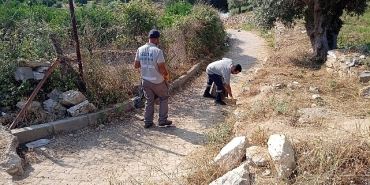 efes-selcuk-belediyesi-temizlik-emekcilerinden-bayram-tatili-ardindan-yogun-mesai.jpg