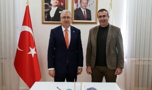 egeli-akademisyen-prof-dr-yildirim-ve-ekibinin-yeni-bitki-turu-kesfi-cermik-l-lesi-5rzlt5iT.jpg