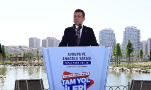 ekrem-imamoglu-7-ilcedeki-toplam-8-parki-bastan-asagi-yeniledi-T5kd6N3T.jpg