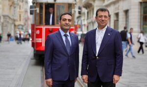 ekrem-imamoglu-beyogluna-farkli-bir-cagi-ve-donemi-yasatacagiz-f1CJWbYL.jpg