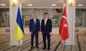 ekrem-imamoglu-odessa-kentinin-belediye-baskani-gennadiy-trukhanoyu-makaminda-agirladi-OyAfQHTf.jpg