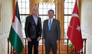 ekrem-imamoglu-ramallah-belediye-baskani-issa-raja-kassisi-misafir-etti-vnP3cmjz.jpg
