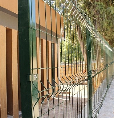 Elmalı Kızıltemeller Mezarlığı’nda güvenlik ve çevre düzenlemesi