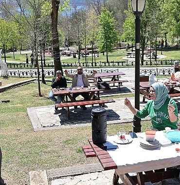 emirgan-korusunda-engelsiz-piknik.jpg