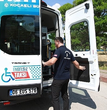 engelsiz-taksi-2025te-25-bin-vatandasa-ulasti.jpg