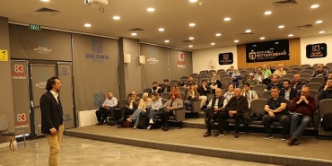 esnaf-akademisi-kocaelinde-basladi.jpg