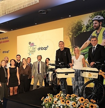 eti-sari-bisikletten-yeni-acilim-afet-bisikleti.jpg