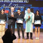 eu-akademik-yil-acilisi-tbmm-baskani-prof-dr-numan-kurtulmusun-tesrifleriyle-gerceklesti.jpg