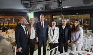 fikri-isiktan-sezere-tam-destek-nweKjfxr.jpg