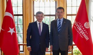 gelecek-partisi-genel-baskani-ahmet-davutoglu-ikinci-donem-ayni-goreve-secilen-ibb-baskani-ekrem-9AXzDyWT.jpg