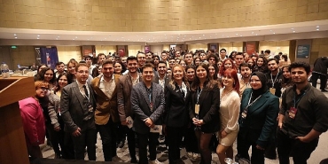 gencler-iklim-krizine-karsi-seslerini-konaktan-yukseltecek.jpg