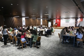 gencler-iklim-sorunlari-icin-bulustu.jpg