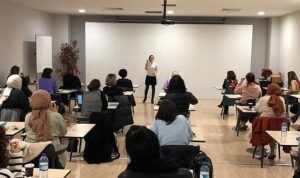 girisimci-kadinlar-ankarada-ilham-verici-bir-seminer-ile-bulusuyor-X2HIIzYH.jpg