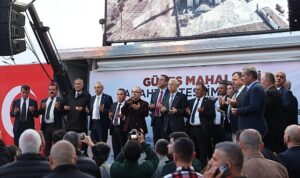 gunes-mahallesinde-bayram-kKYtsWGP.jpg