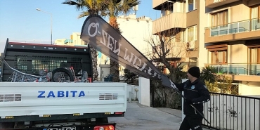 guzelbahce-belediyesi-zabita-ekipleri-kaldirim-isgaline-gecit-vermiyor.jpg