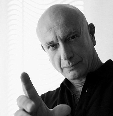 Hakan Kurşun’un “Kaos” Albümü 30. Yılında İlk Kez LP Formatında Yayımlandı