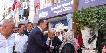 halk-ekmek-ve-halk-mandira-ahmetlinin-hizmetinde.jpg