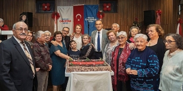 huzurevinde-yeni-yil-coskusu.jpg