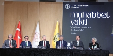 hz-mevlananin-751-vuslat-yil-donumu-uluslararasi-anma-torenlerinin-tanitim-toplantisi-yapildi.jpg