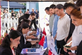 İBB Bölgesel İstihdam Ofisleri’nden iş arayana ve işverene ücretsiz hizmet