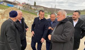 ibrahim-sirin-koyleri-karis-karis-geziyor-MsD7HXNz.jpg