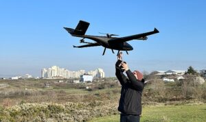 idea-universal-afet-ve-savas-bolgelerine-insansiz-hava-araclariyla-drone-ulasacak-zzRSngUy.jpg