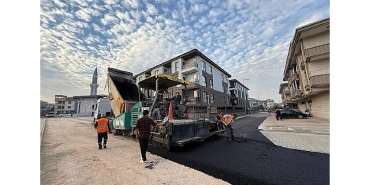 inegol-belediyesinden-3-bolgede-asfalt-hamlesi.jpg
