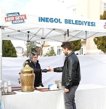 inegol-belediyesinden-ogrencilere-ucretsiz-corba-ikrami.jpg