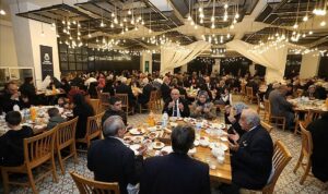 inegol-protokolu-sehit-aileleri-ve-gazilerle-iftarda-bulustu-azu9lK3d.jpg