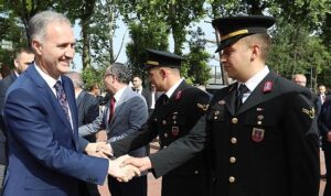 inegolde-19-mayis-coskuyla-kutlandi-NxbNO7U6.jpg