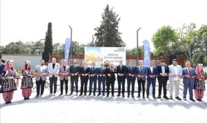 inegolun-yeni-nobetci-kitaphanesi-torenle-hizmete-girdi-PGghi37Z.jpg