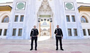 istanbul-buyuksehir-belediyesinin-temizlik-hizmeti-verdigi-selatin-cami-sayisi-42ye-cikti-kNOvcj5Q.jpg