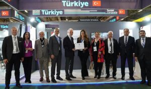 istanbulun-4-firmasi-kompozit-sektorunun-dev-bulusmasi-jec-world-fuarinda-buyuk-ilgi-gordu-DpxCdMcm.jpg