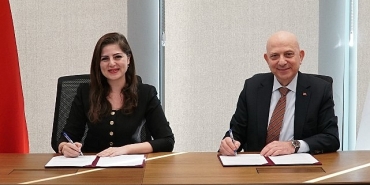 istinye-universitesi-ve-turkiye-cocuklara-yeniden-ozgurluk-vakfi-risk-altindaki-cocuklar-icin-yeni-bir-is-birligine-imza-atti.jpg