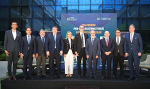 isu-healtineering-fusionda-migratreck-adli-proje-birinci-oldu-t8rXyAzw.jpg